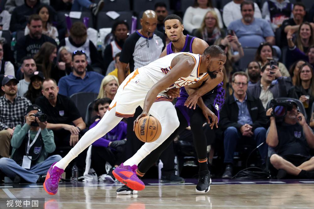 他们都因为 他们都因为