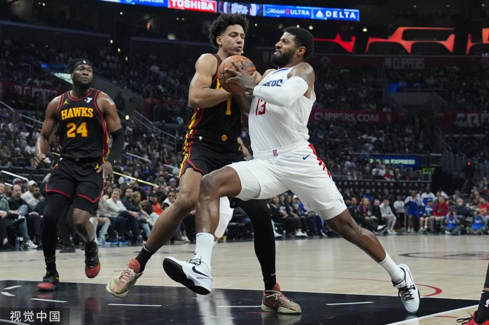 地位似乎受 地位似乎受