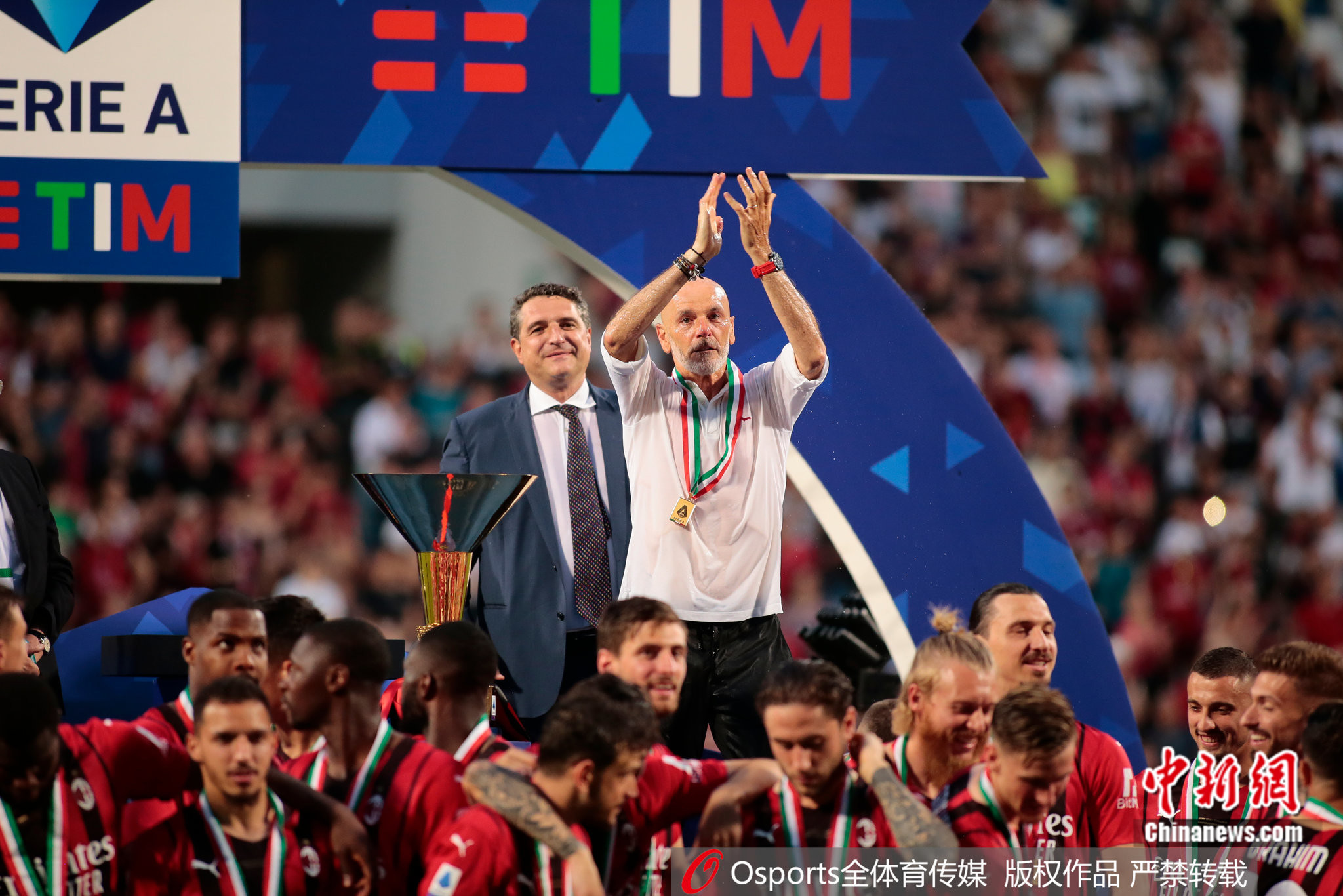 他不仅在进 他不仅在进